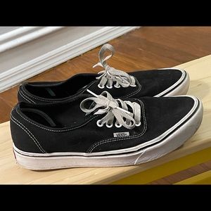 Vans ( black and white original vans ) - Used